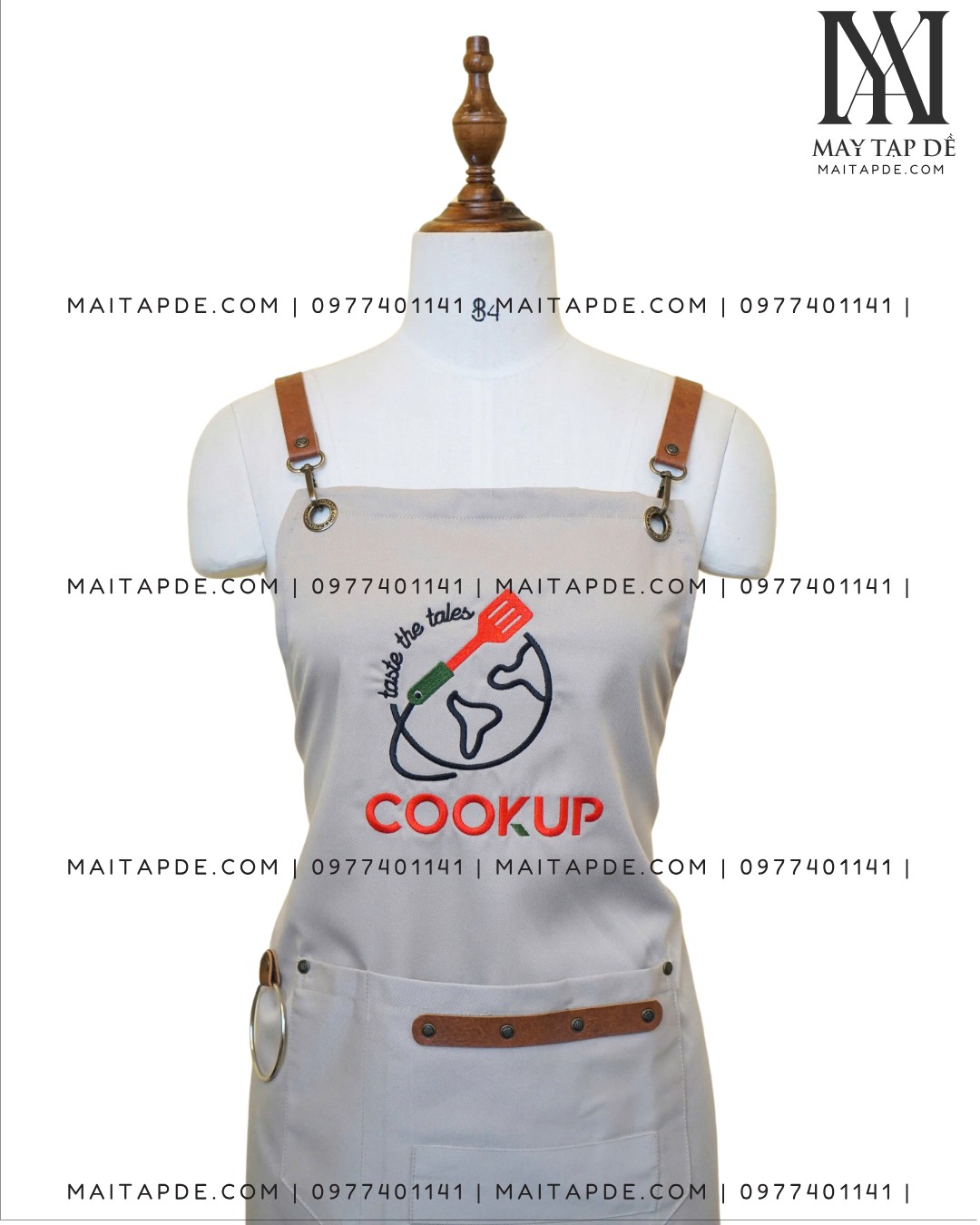 Tạp dề màu be dây da phối logo thêu TDMB03