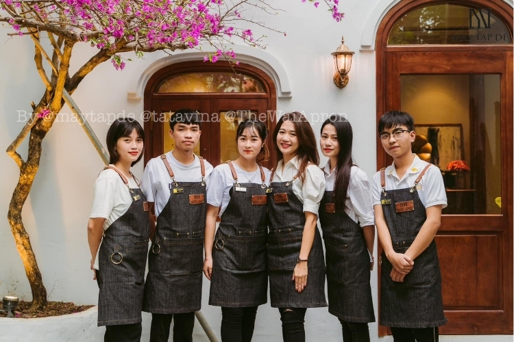 Nên may tạp dề màu gì? Bí quyết chọn màu CHUẨN dành cho bạn